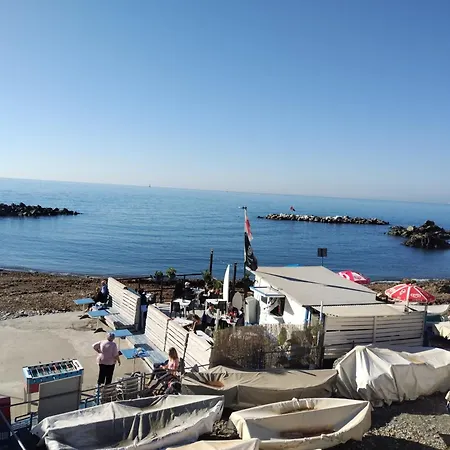 Casa Tabata Fronte Mare Апартаменты Генуя