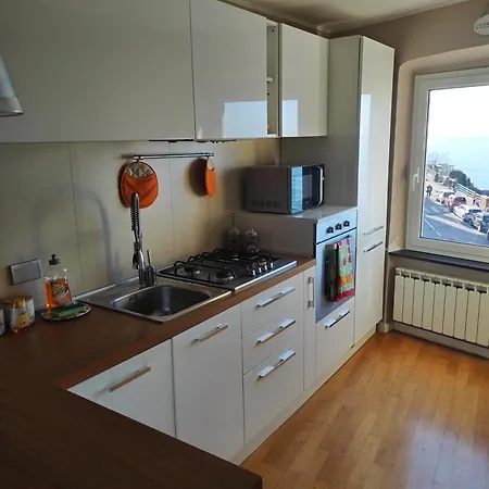 Casa Tabata Fronte Mare Apartment