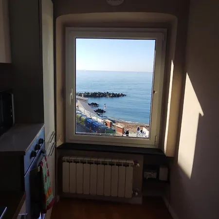 Casa Tabata Fronte Mare Genoa